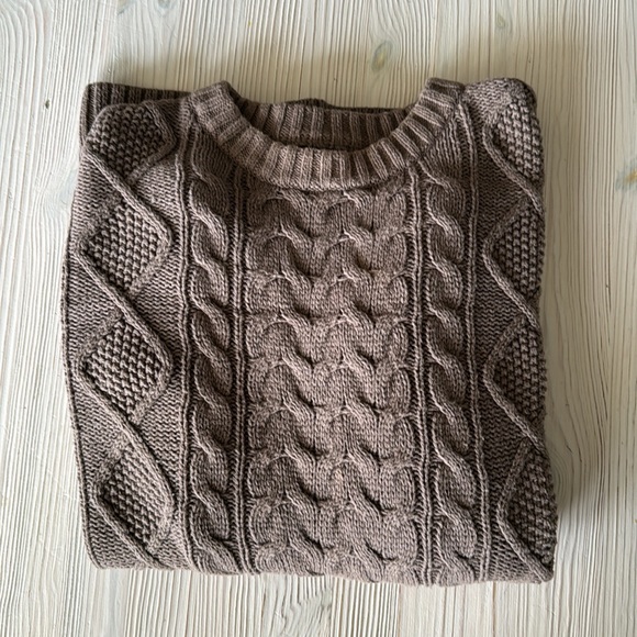 BDG Cable High/Low Crew Neck Knitted Elbow patch Pullover Brown Sweater XS - Picture 9 of 12